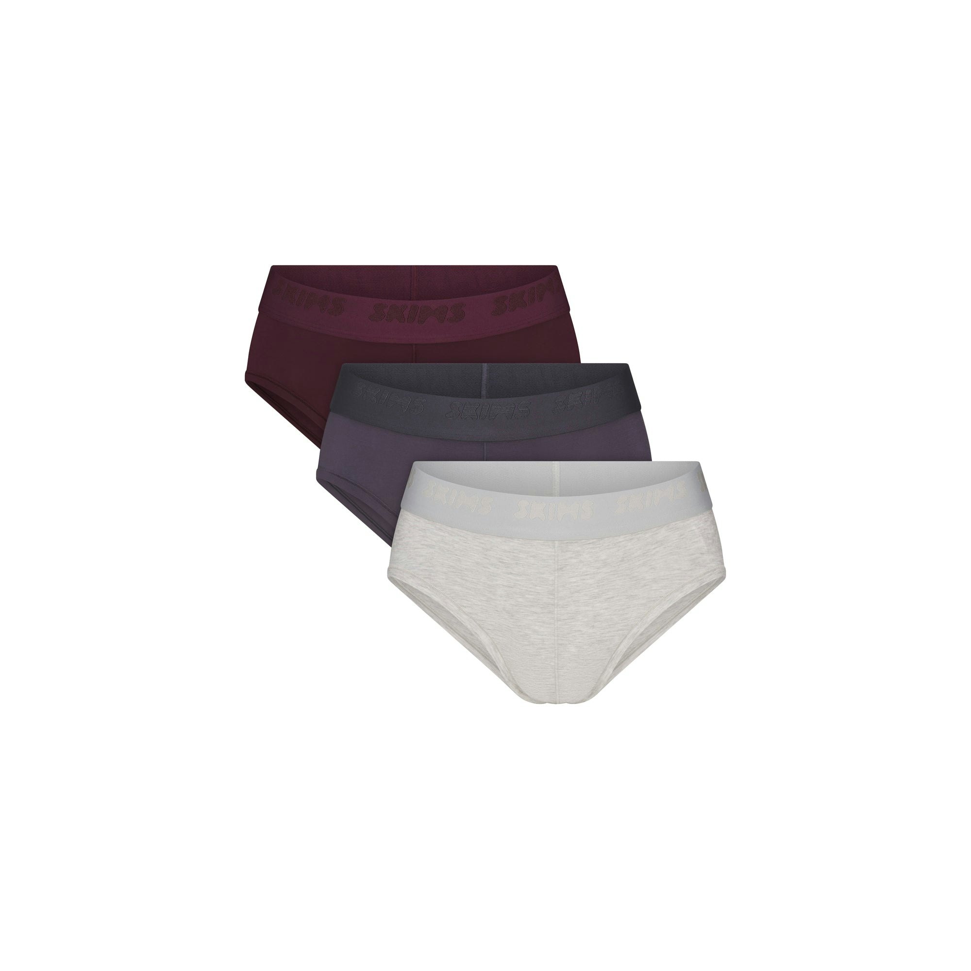 SKIMS STRETCH MENS BRIEF 3-PACK | RAVEN MULTI FLAT ON A WHITE BACKGROUND | FLT @ | FOCUS: 0.0, 1.0, 0.9