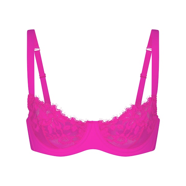 SKIMS LACE UNLINED BALCONETTE BRA LAYS FLAT ON A WHITE BACKGROUND | FLT