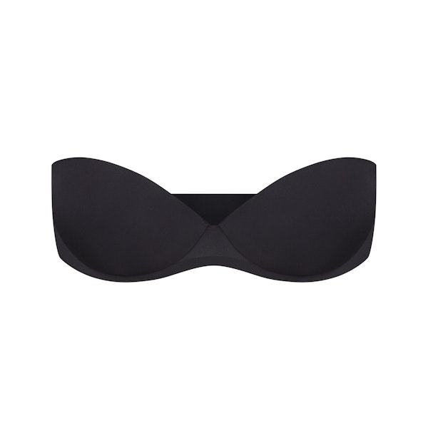 SKIMS ULTIMATE BRA STRAPLESS PUSH-UP BRA | ONYX (PUSH-UP BRAS) LAYS FLAT ON A WHITE BACKGROUND | FLT