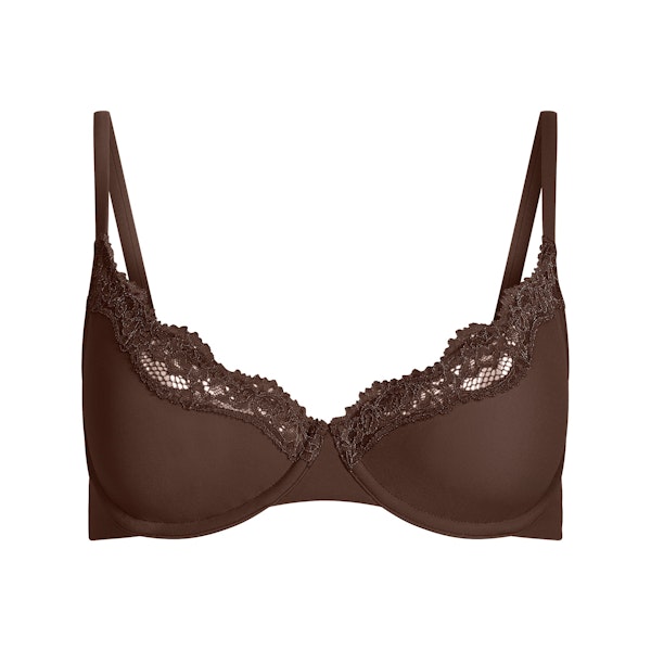 FITS EVERYBODY LACE UNLINED SCOOP BRA | ESPRESSO FLAT ON A WHITE BACKGROUND | FLT