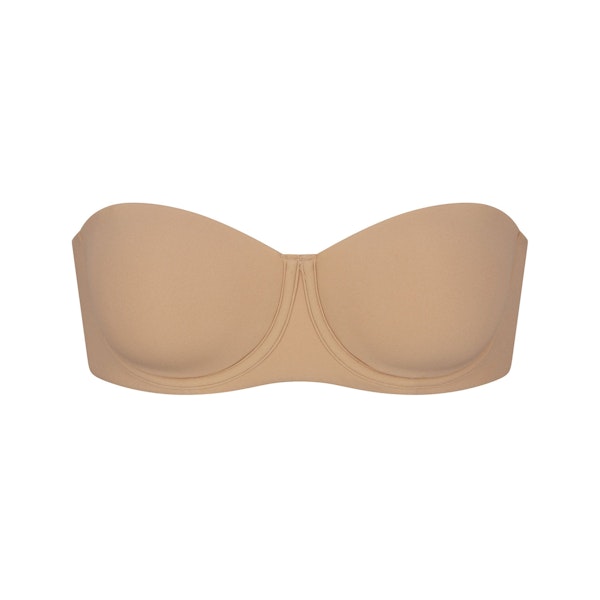 FITS EVERYBODY STRAPLESS BRA | CLAY (STRAPLESS BRAS) LAYS FLAT ON A WHITE BACKGROUND | FLT