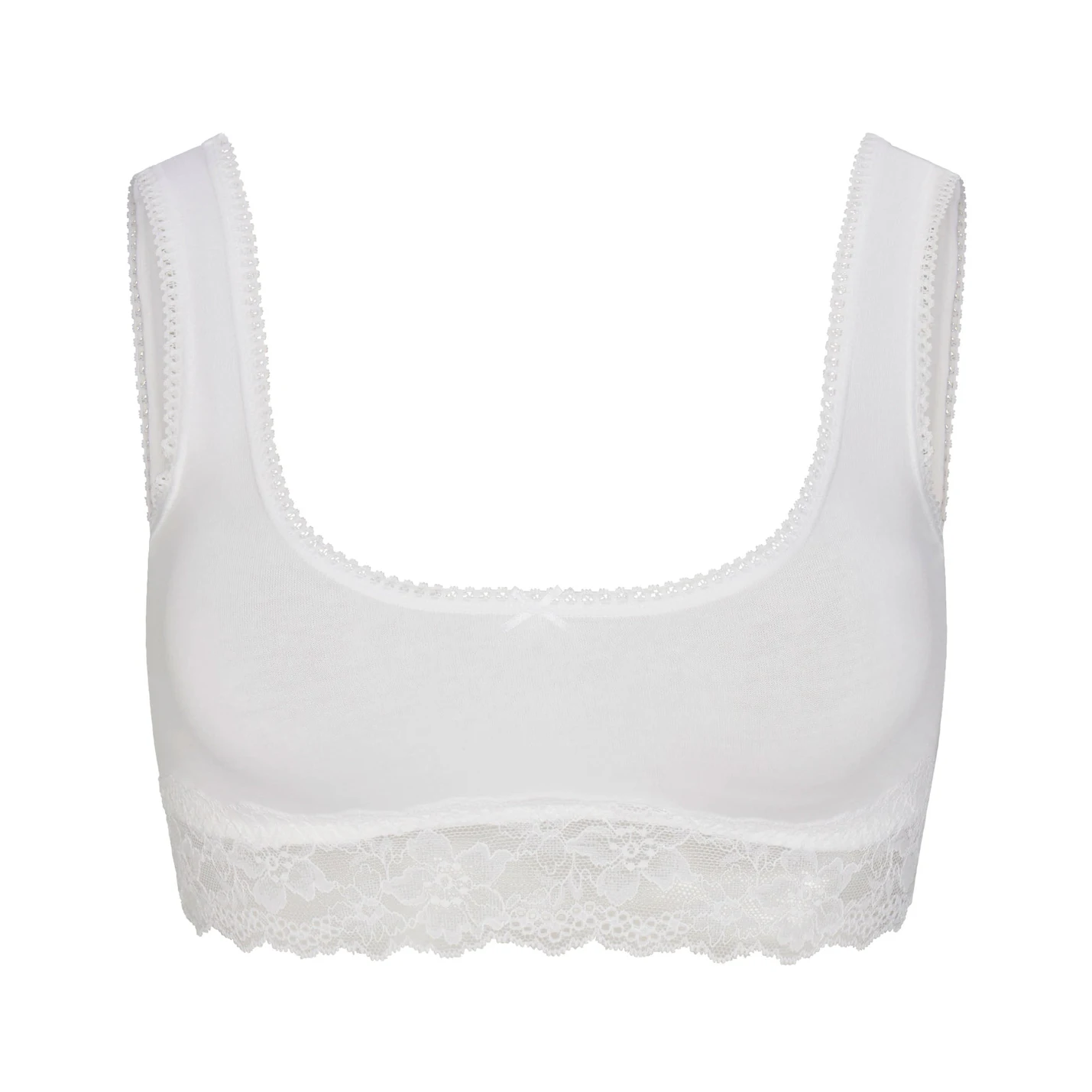 LIGHTWEIGHT COTTON LACE SCOOP BRALETTE | SNOW FLAT ON A WHITE BACKGROUND | FLT