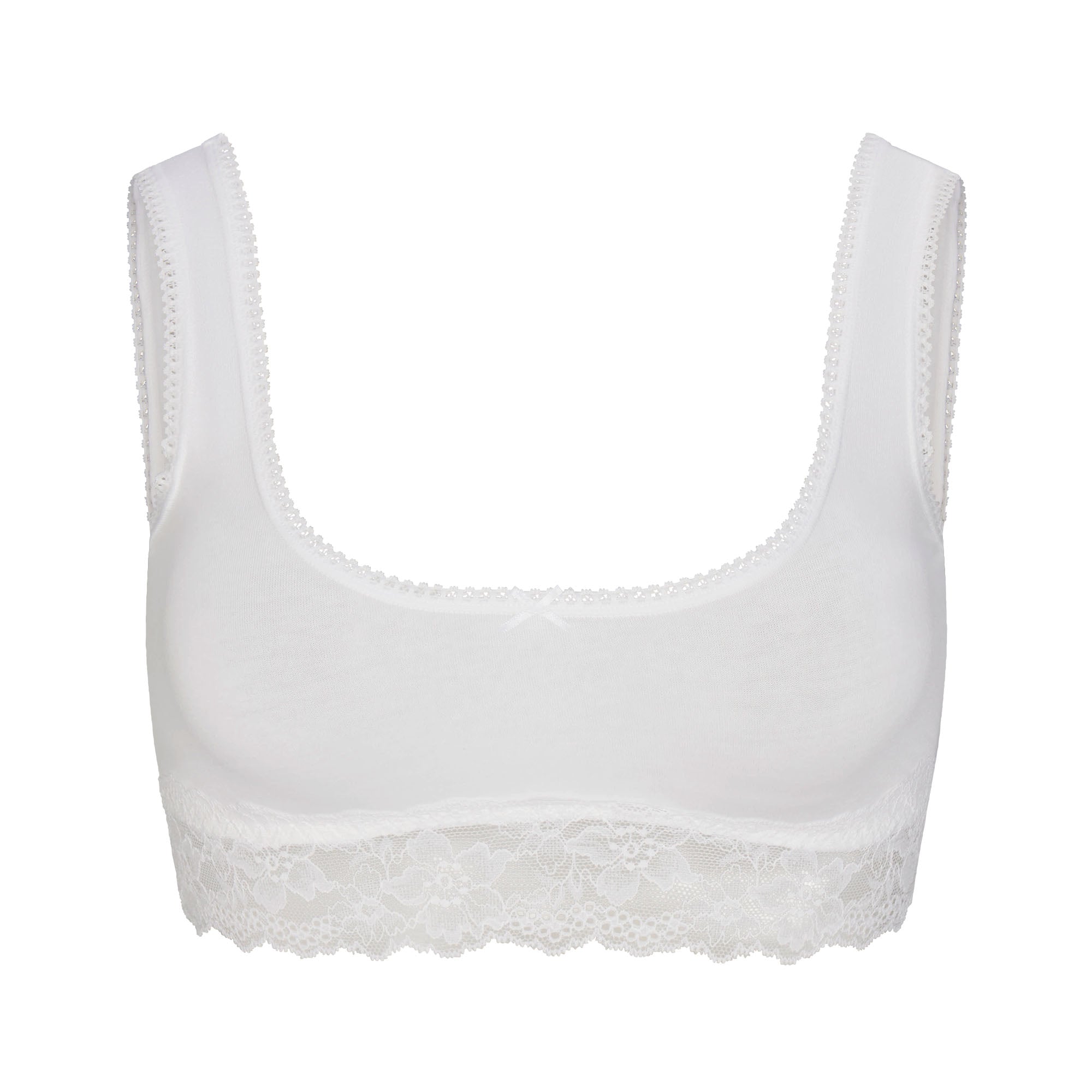 LACE SCOOP BRALETTE