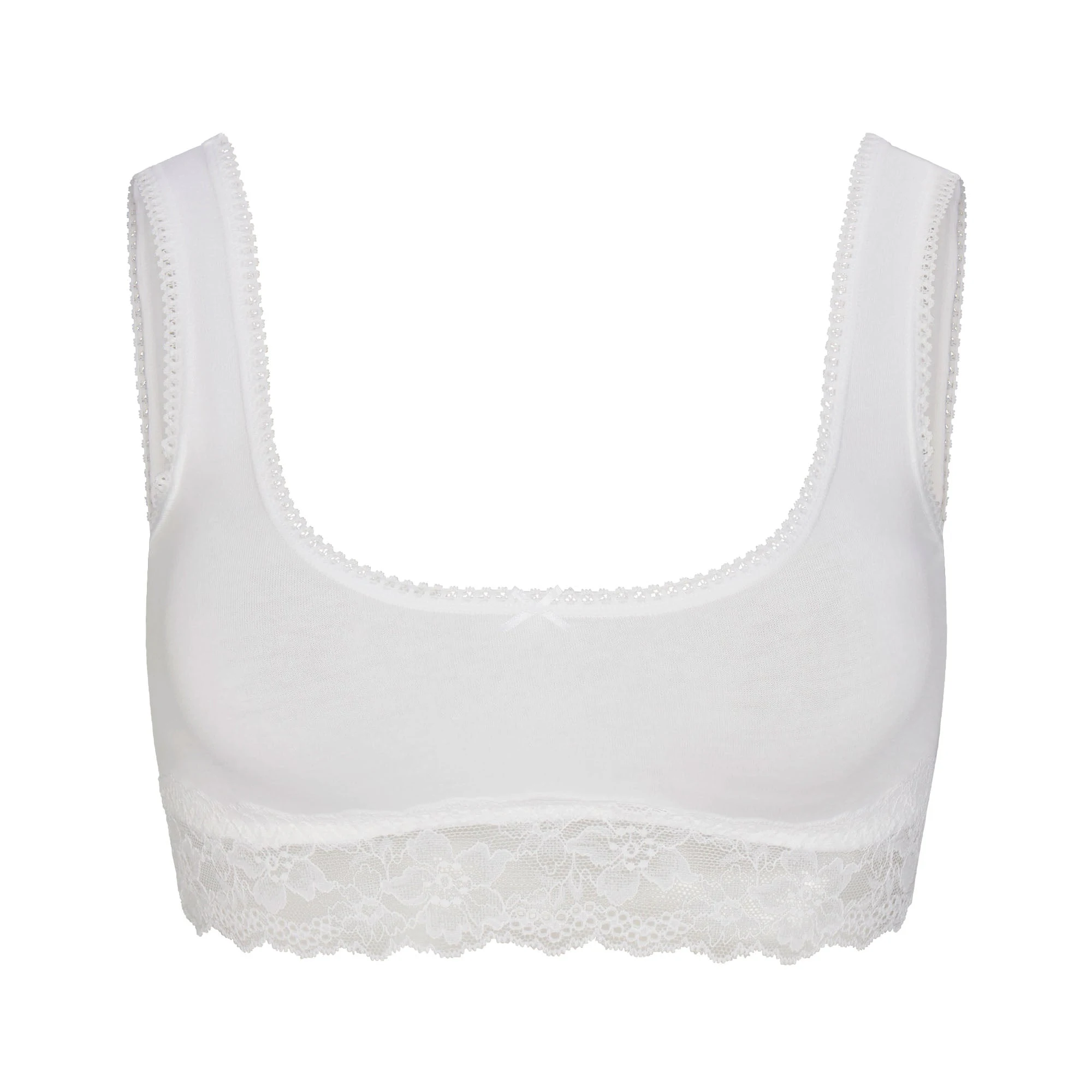 LIGHTWEIGHT COTTON LACE SCOOP BRALETTE | SNOW FLAT ON A WHITE BACKGROUND | FLT