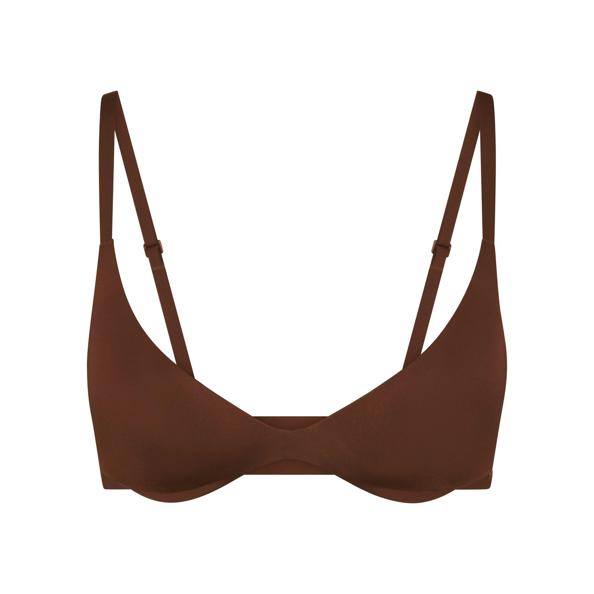 WIRELESS FORM SUPER PUSH-UP BRA | COCOA (PLUNGE BRAS) LAYS FLAT ON A WHITE BACKGROUND | FLT