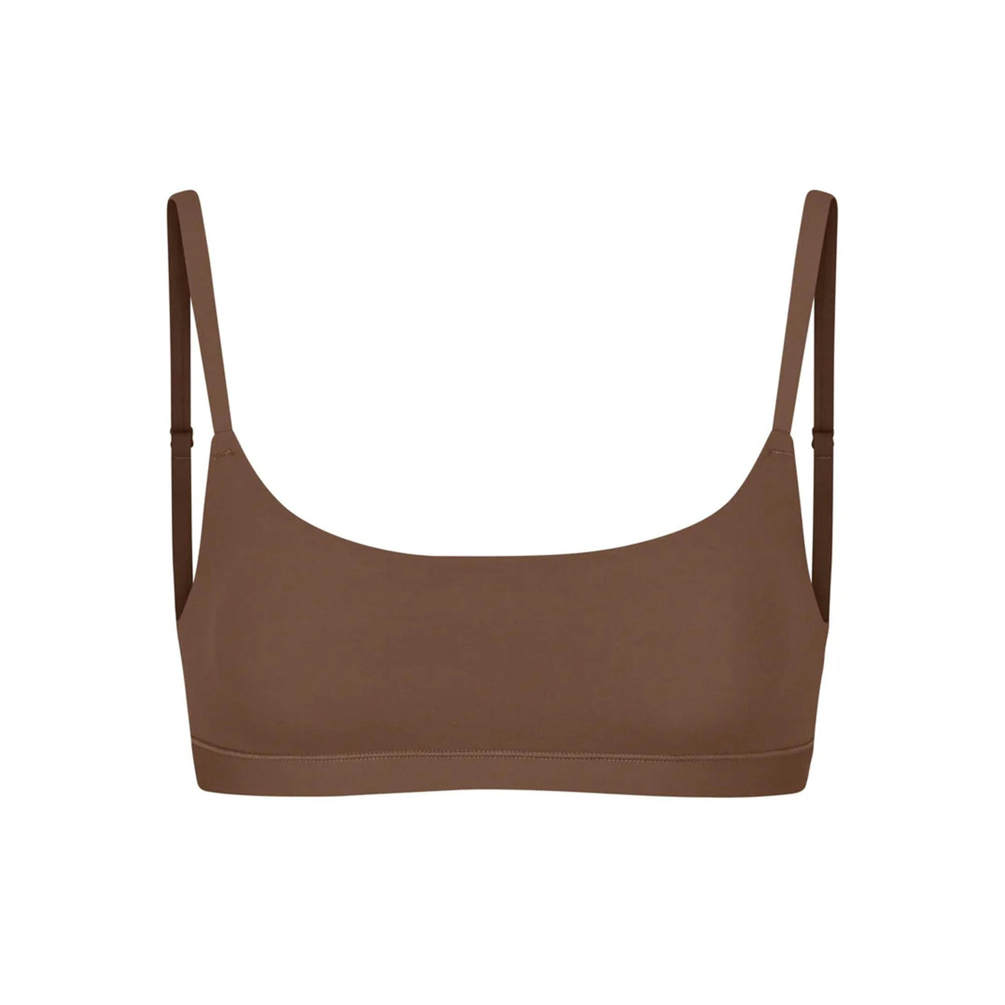 FITS EVERYBODY SCOOP BRALETTE | JASPER (SCOOP BRALETTES) LAYS FLAT ON A WHITE BACKGROUND | FLT