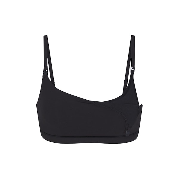 FITS EVERYBODY MATERNITY PUMPING SCOOP BRALETTE | ONYX (MATERNITY BRALETTES) LAYS FLAT ON A WHITE BACKGROUND | FLT