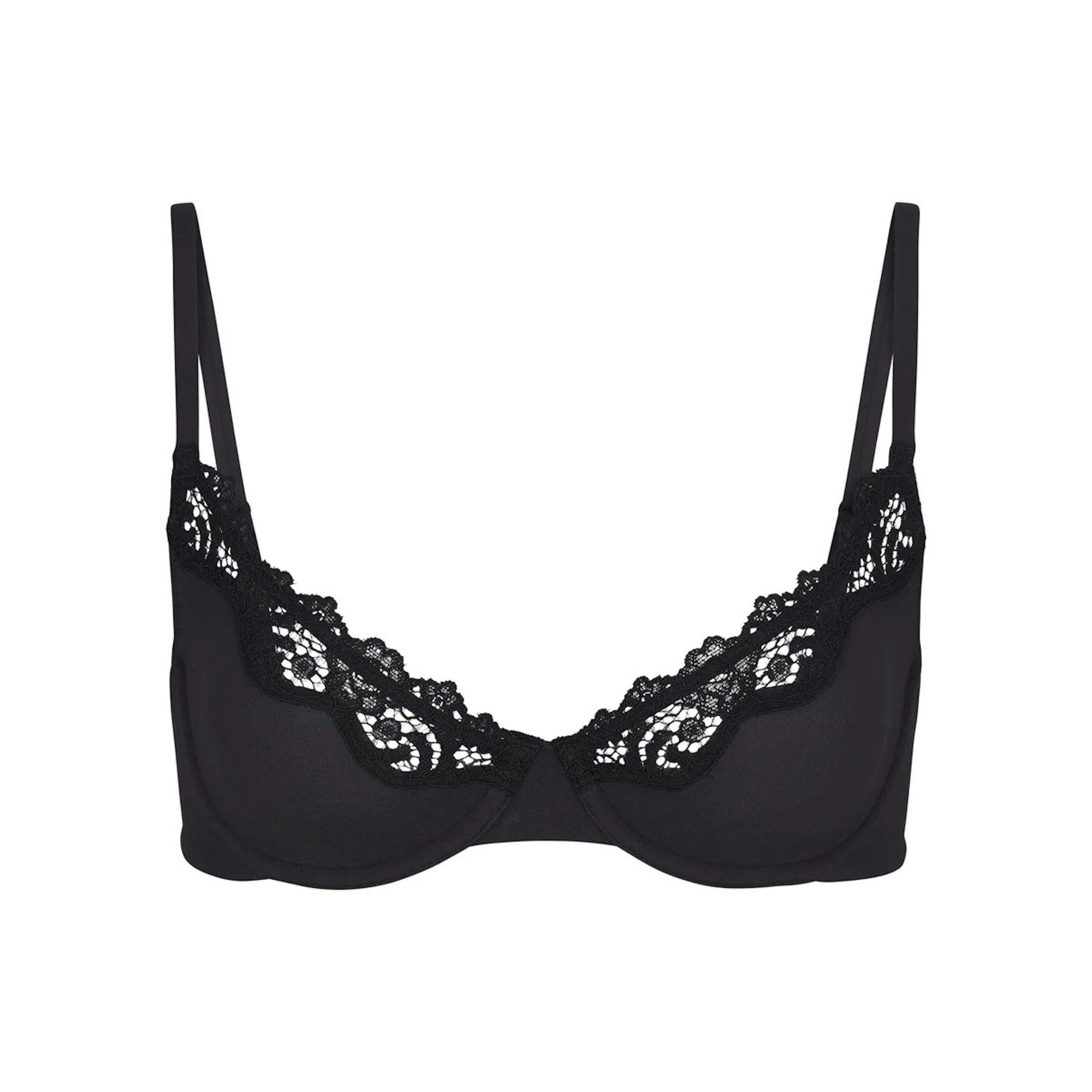 FITS EVERYBODY LACE UNLINED SCOOP BRA | ONYX (SCOOP BRAS) LAYS FLAT ON A WHITE BACKGROUND | FLT