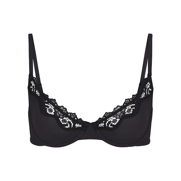 FITS EVERYBODY LACE UNLINED SCOOP BRA | ONYX (SCOOP BRAS) LAYS FLAT ON A WHITE BACKGROUND | FLT