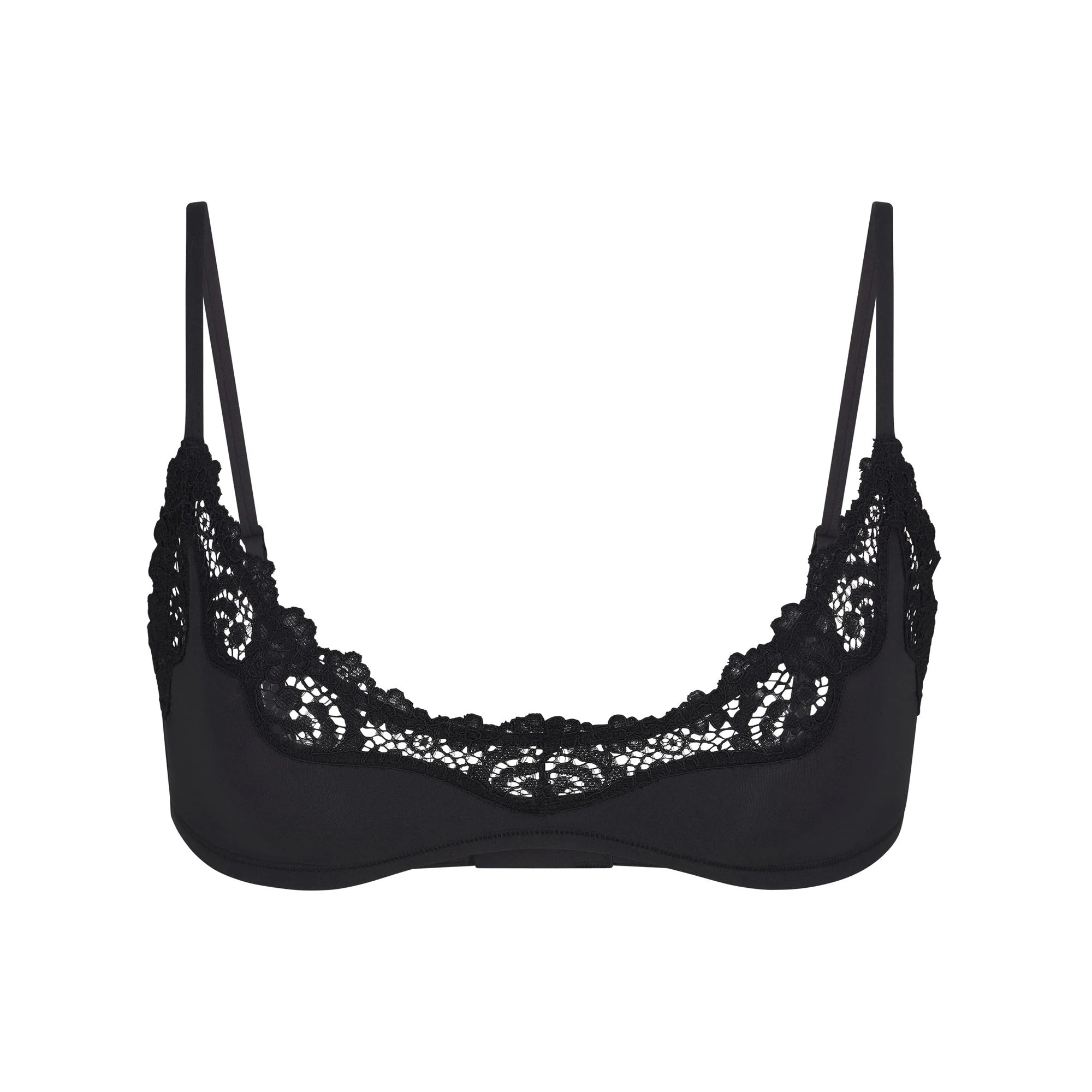 FITS EVERYBODY LACE SCOOP BRALETTE | ONYX (SCOOP BRALETTES) LAYS FLAT ON A WHITE BACKGROUND | FLT