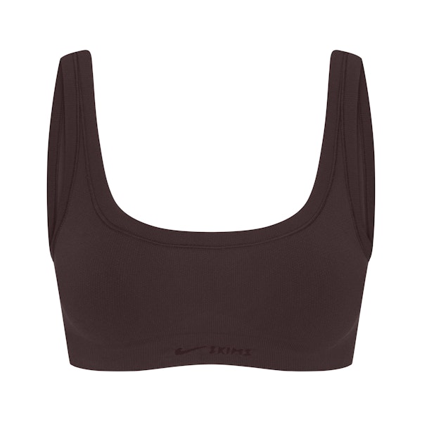 NikeSKIMS VINTAGE SEAMLESS SCOOP NECK BRA | PHOENIX FLAT ON A WHITE BACKGROUND | FLT