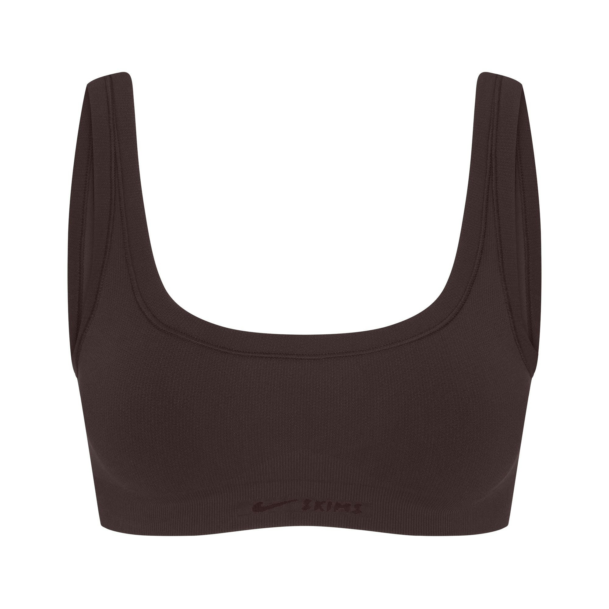 NikeSKIMS VINTAGE SEAMLESS SCOOP NECK BRA | PHOENIX FLAT ON A WHITE BACKGROUND | FLT