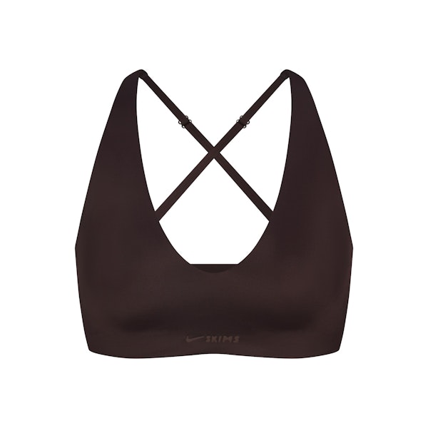 NikeSKIMS SHINE V-NECK BRA | PHOENIX FLAT ON A WHITE BACKGROUND | FLT