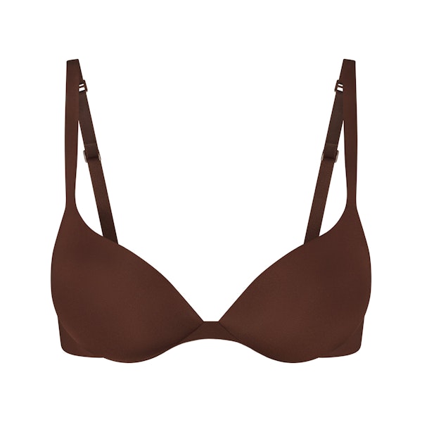 SKIMS ULTIMATE BRA TEARDROP PUSH-UP BRA | COCOA (PLUNGE BRAS) LAYS FLAT ON A WHITE BACKGROUND | FLT