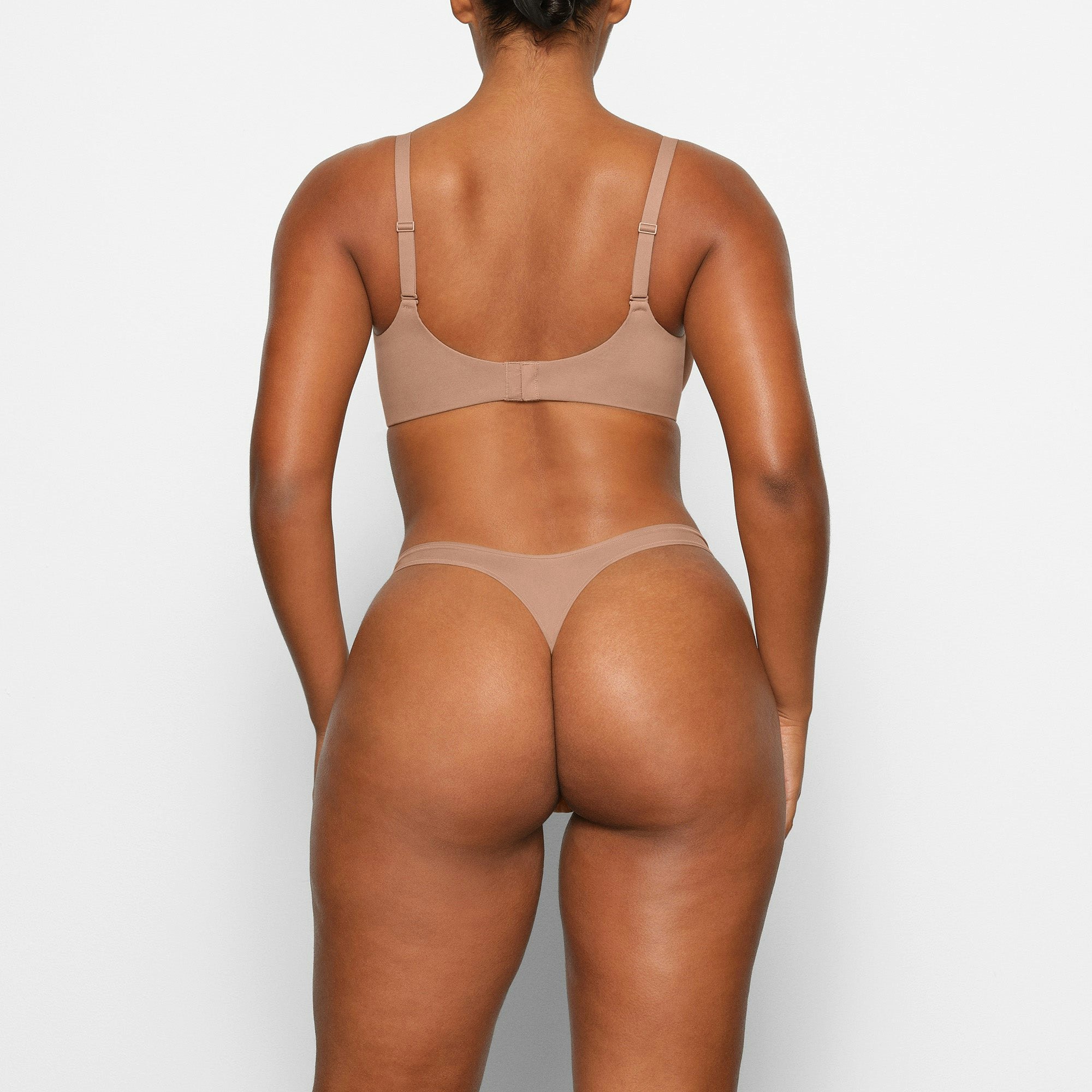 FITS EVERYBODY UNLINED DEMI BRA