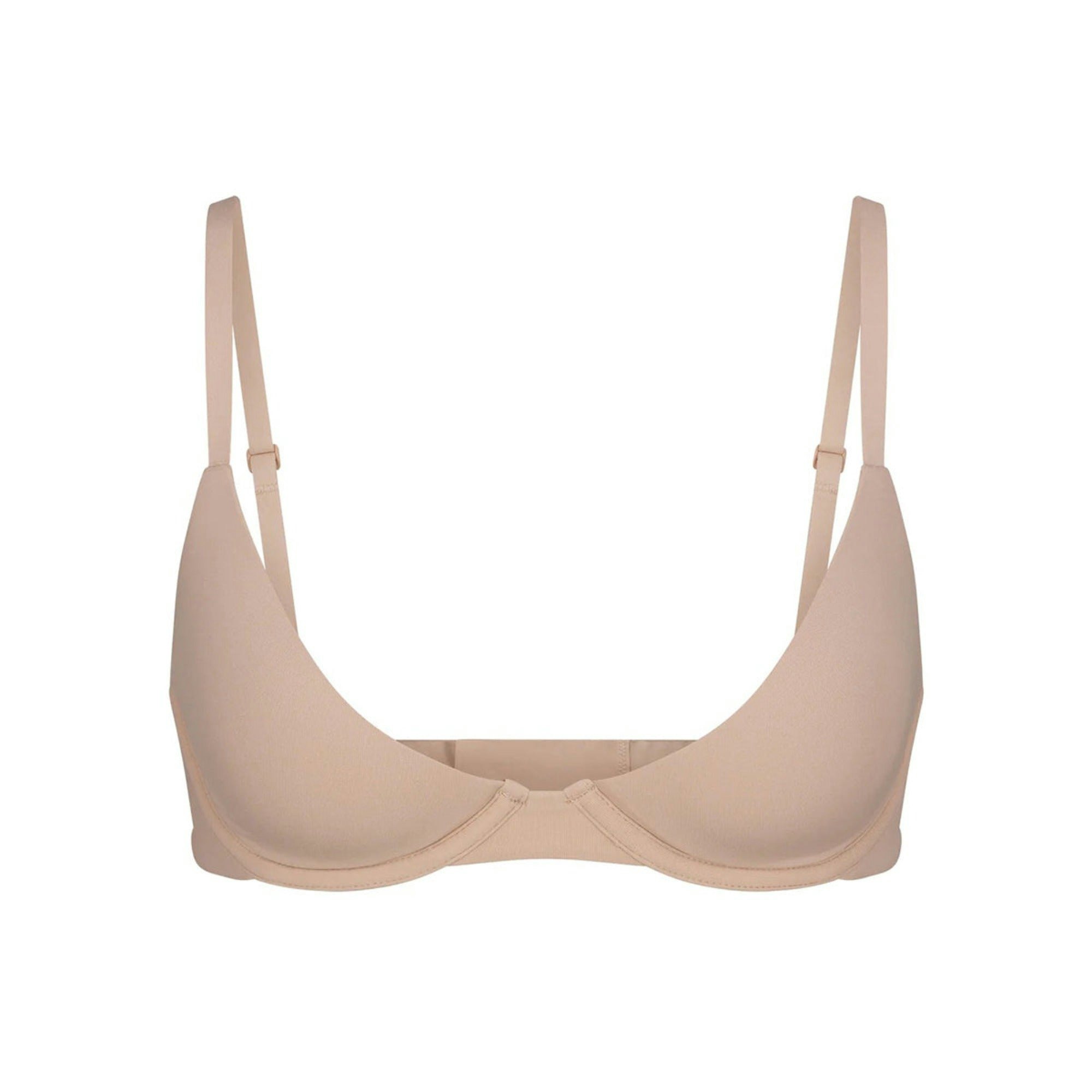 FITS EVERYBODY PLUNGE BRA | MICA (PLUNGE BRAS) LAYS FLAT ON A WHITE BACKGROUND | FLT