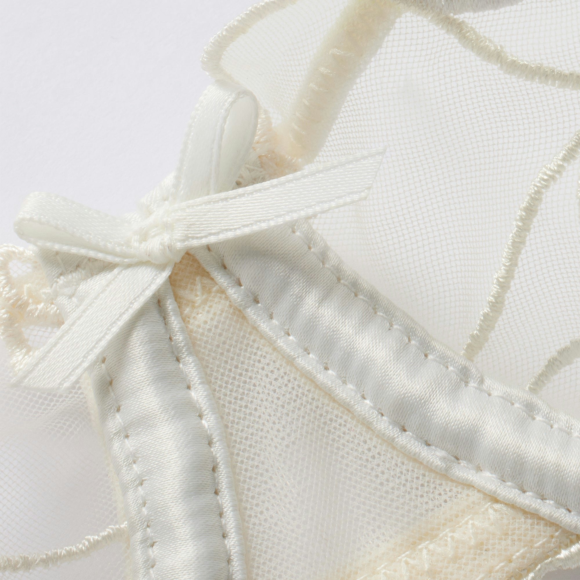 EMBROIDERED TULLE UNLINED DEMI BRA | MARBLE ADDITIONAL FABRIC DETAILS