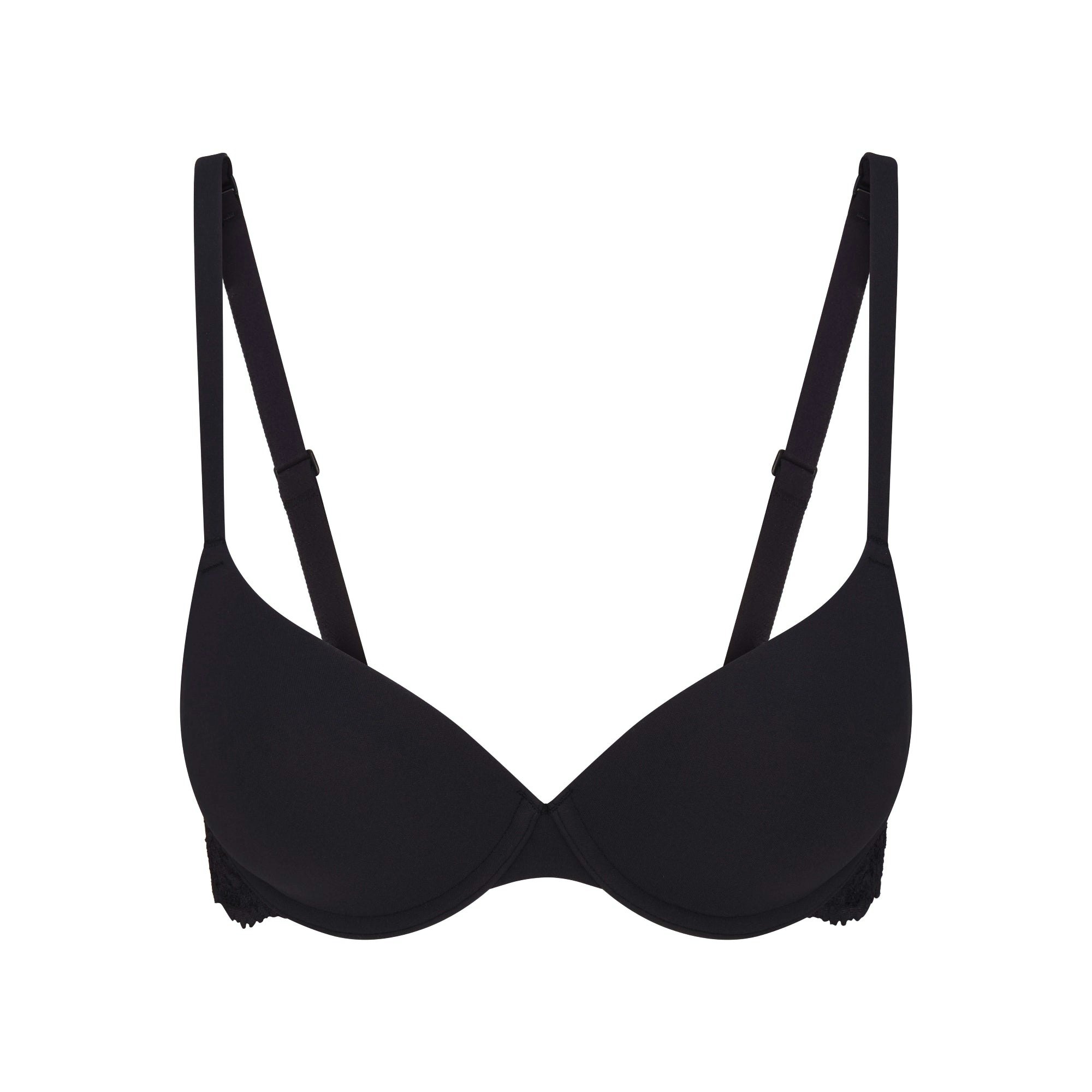FITS EVERYBODY LACE WING T-SHIRT BRA | ONYX FLAT ON A WHITE BACKGROUND | FLT | FLT