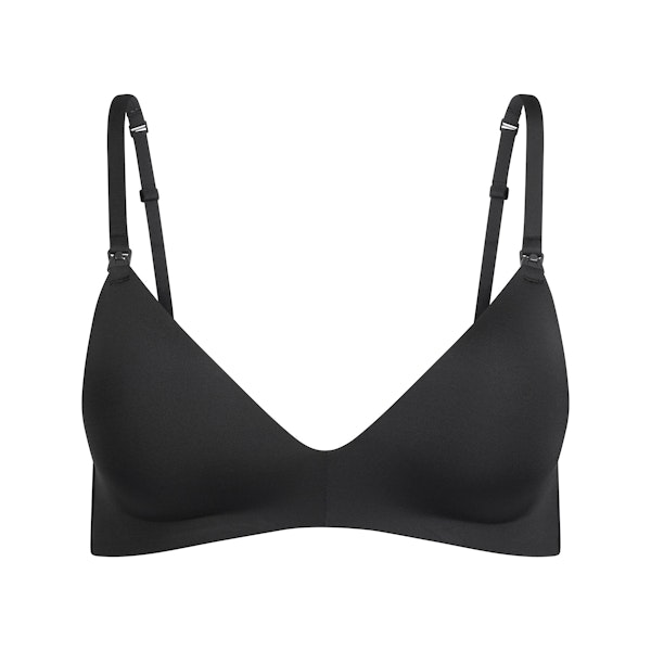 WIRELESS FORM MATERNITY NURSING BRA | ONYX FLAT ON A WHITE BACKGROUND | FLT