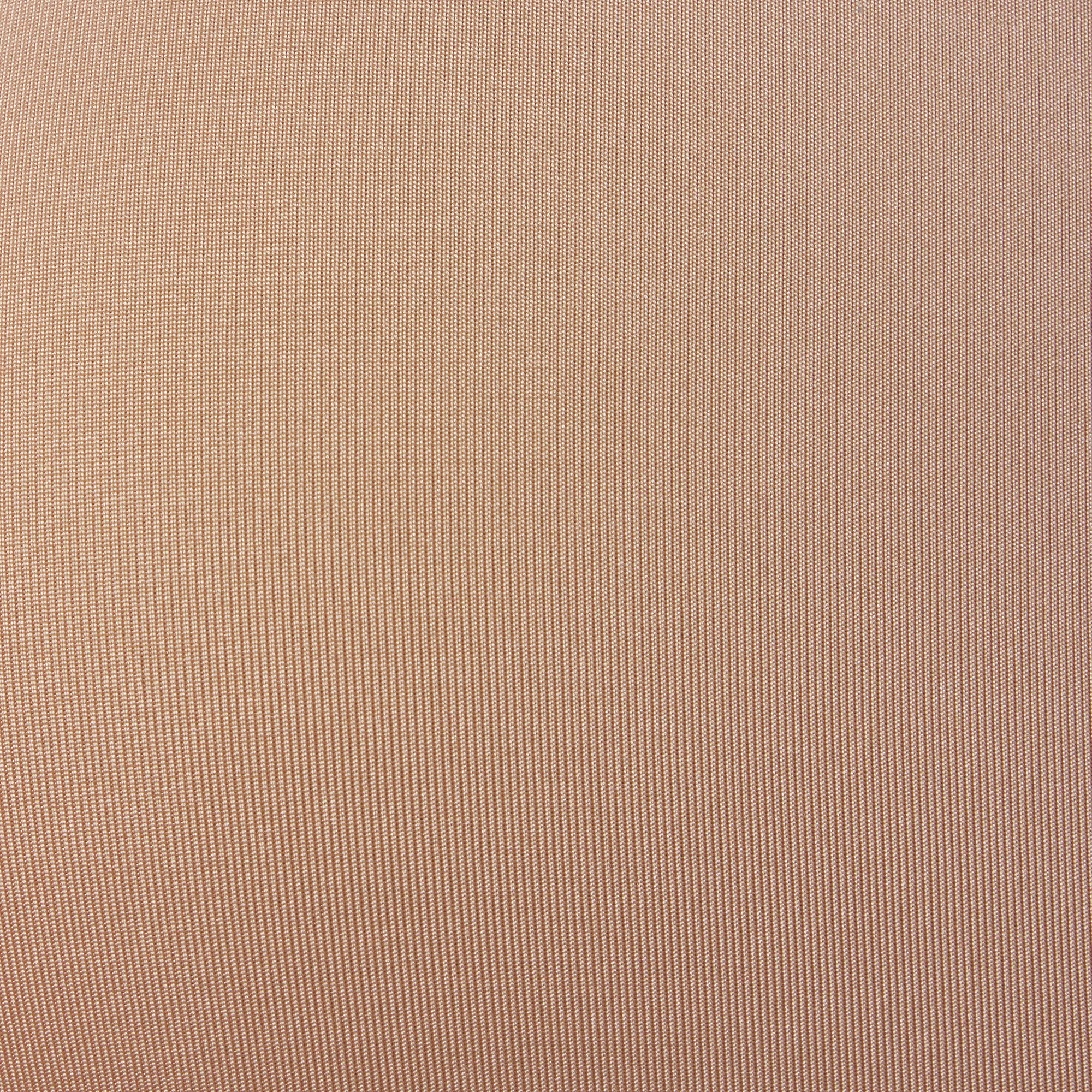 WIRELESS FORM TRIANGLE FRONT CLOSE SUPER PUSH-UP BRA | CLAY ADDITIONAL FABRIC DETAILS