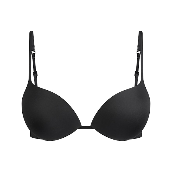 SKIMS ULTIMATE SUPER PUSH-UP BRA | ONYX FLAT ON A WHITE BACKGROUND | FLT