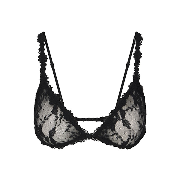 STRETCH LACE TRIANGLE BRALETTE | SOOT FLAT ON A WHITE BACKGROUND | FLT