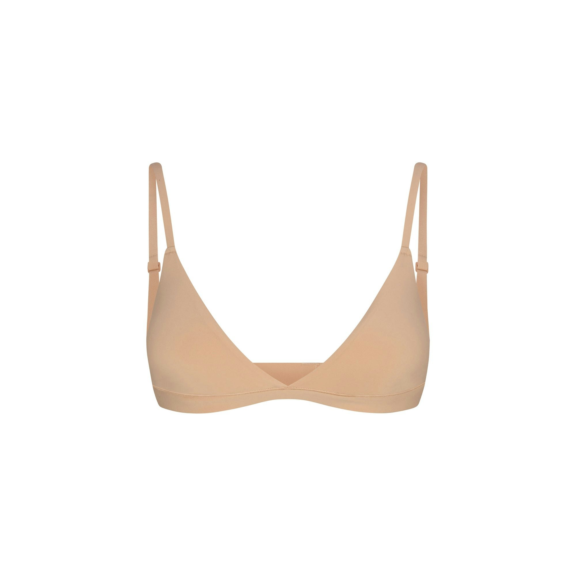 FITS EVERYBODY MASTECTOMY TRIANGLE BRALETTE | CLAY FLAT ON A WHITE BACKGROUND | @ | FOCUS: 0.9, 0.1, 0.7
