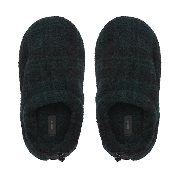 FLEECE SLEEP UNISEX SLIPPER | CYPRESS PLAID LAYS FLAT ON A WHITE BACKGROUND | FLT