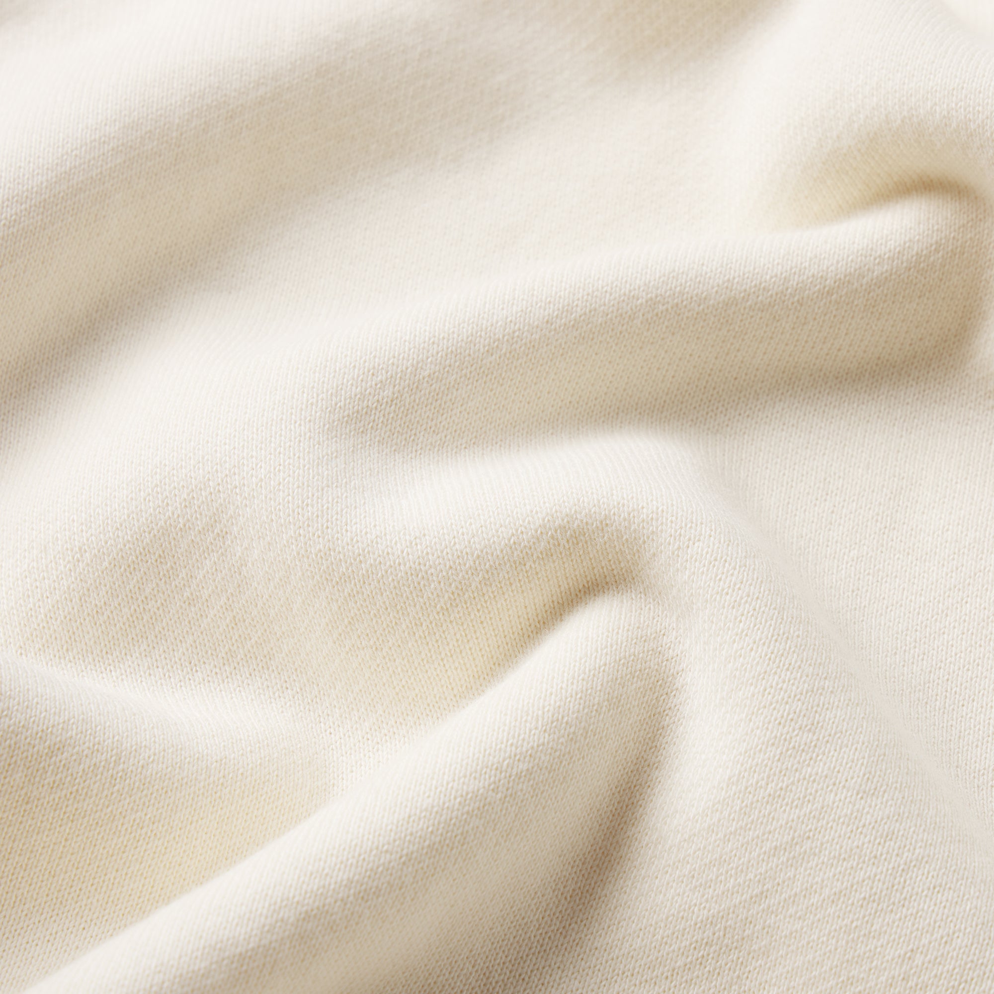 FRENCH TERRY LONG SHORT | ECRU ON A MODEL FRONT VIEW @ | FOCUS: 0.0, 1.0, 0.9