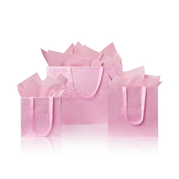 GIFT BAG | BABY PINK GLITTER FLAT ON A WHITE BACKGROUND | FLT | FOCUS: 0.0, 1.0, 0.9