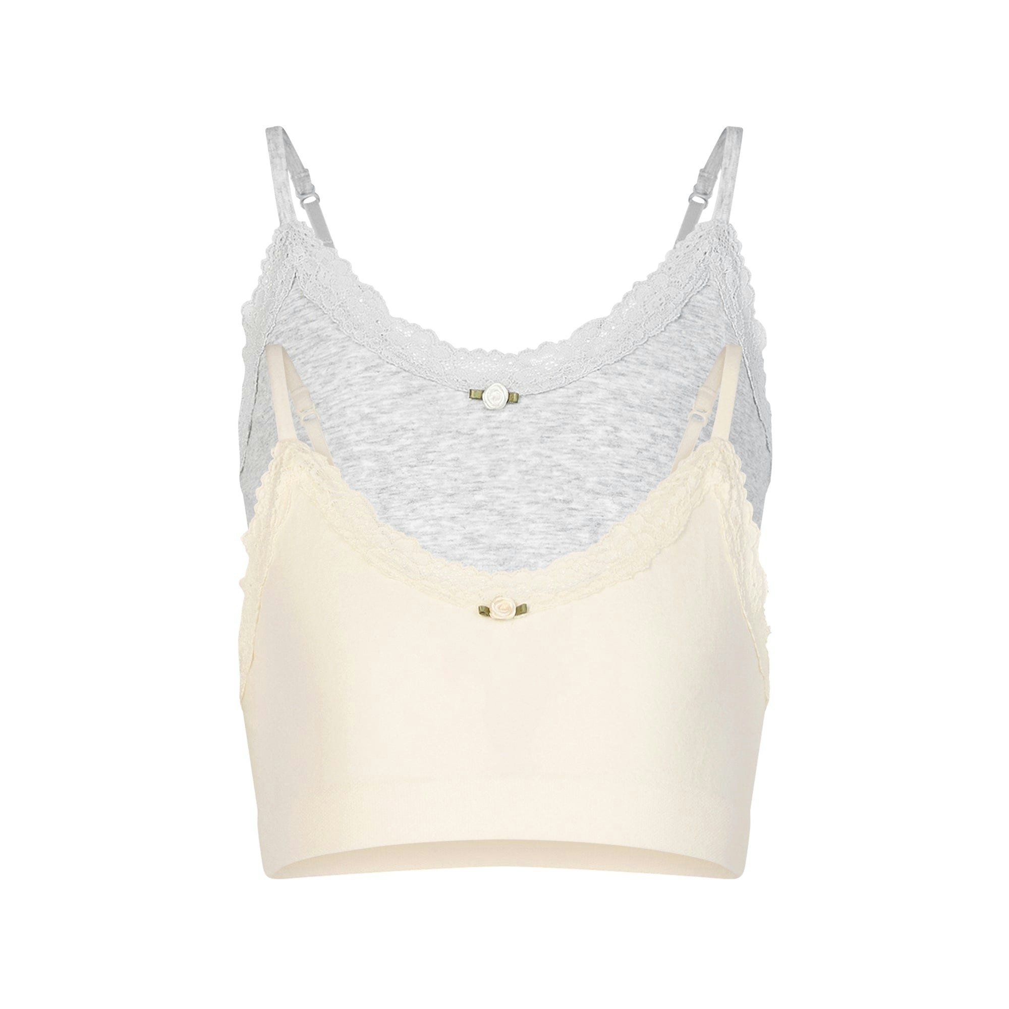 COTTON SEAMLESS JUNIORS LACE SCOOP BRALETTE 2-PACK | ECRU AND LIGHT HEATHER GREY FLAT ON A WHITE BACKGROUND @ | FOCUS: 0.9, 0.1, 0.7
