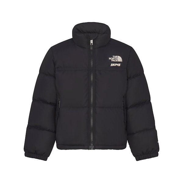 THE NORTH FACE X SKIMS KIDS' 1996 NUPTSE JACKET | ONYX FLAT ON A WHITE BACKGROUND | FLT