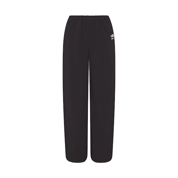 THE NORTH FACE X SKIMS VENTRIX PANT | ONYX FLAT ON A WHITE BACKGROUND | FLT