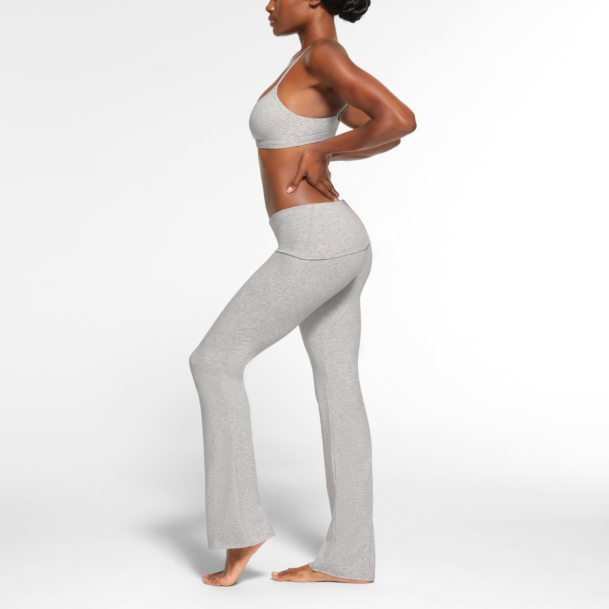 Very thin yoga pants online