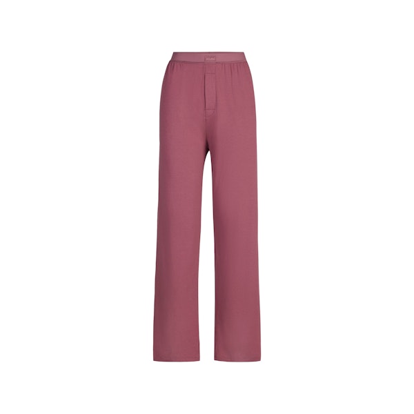 BOYFRIEND LOOSE PANT | BEET FLAT ON A WHITE BACKGROUND | FLT