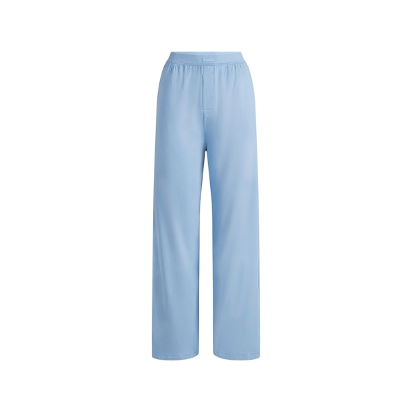 BOYFRIEND LOOSE PANT | MARINA FLAT ON A WHITE BACKGROUND | FLT