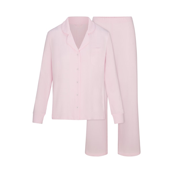 SOFT LOUNGE SLEEP SET | CHERRY BLOSSOM FLAT ON A WHITE BACKGROUND | FLT