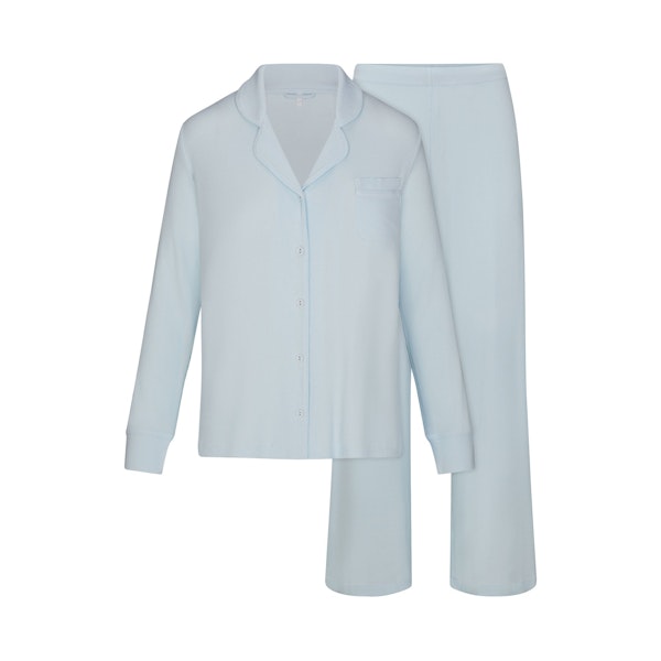 SOFT LOUNGE SLEEP SET | BABY BLUE LAYS FLAT ON A WHITE BACKGROUND | FLT 