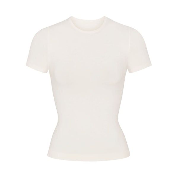SOFT SMOOTHING SEAMLESS T-SHIRT | MARBLE (T-SHIRTS, TOPS) LAYS FLAT ON A WHITE BACKGROUND | FLT