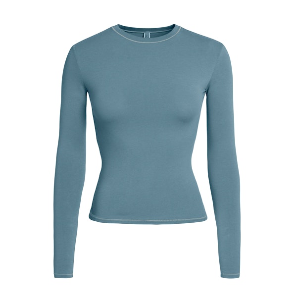 COTTON JERSEY LONG SLEEVE T-SHIRT | KYANITE FLAT ON A WHITE BACKGROUND | FLT