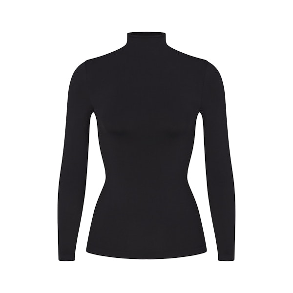 SOFT SMOOTHING SEAMLESS TURTLENECK TOP | ONYX (TURTLENECK TOPS) LAYS FLAT ON A WHITE BACKGROUND | FLT