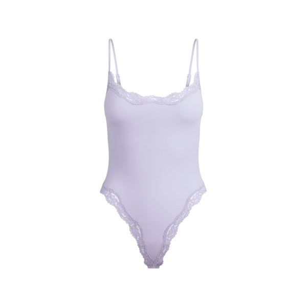 FITS EVERYBODY LACE CAMI BODYSUIT | JUPITER FLAT ON A WHITE BACKGROUND | FLT