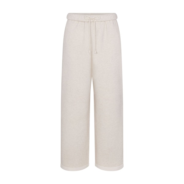 COTTON FLEECE CLASSIC STRAIGHT LEG PANT | HEATHER OATMEAL FLAT ON A WHITE BACKGROUND | FLT