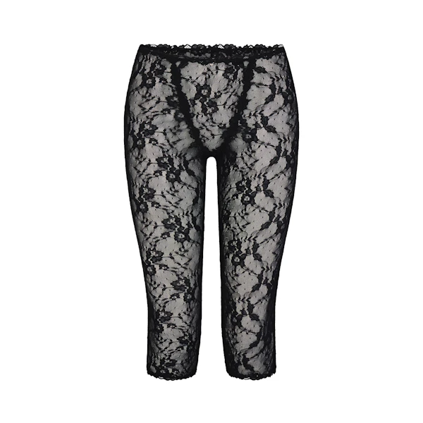 STRETCH LACE CAPRI | SOOT FLAT ON A WHITE BACKGROUND | FLT