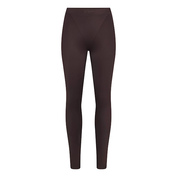 NikeSKIMS SHINE V-LINE 26" LEGGING | PHOENIX FLAT ON A WHITE BACKGROUND | FLT