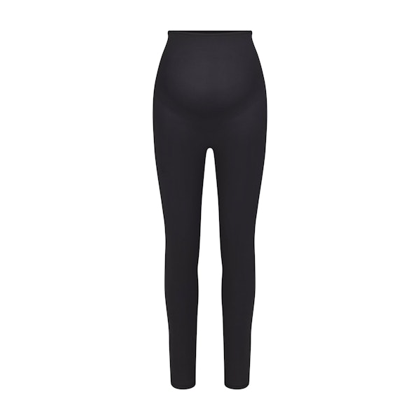 FITS EVERYBODY MATERNITY HIGH-WAISTED LEGGING | ONYX (LEGGINGS, BOTTOMS) LAYS FLAT ON A WHITE BACKGROUND | FLT