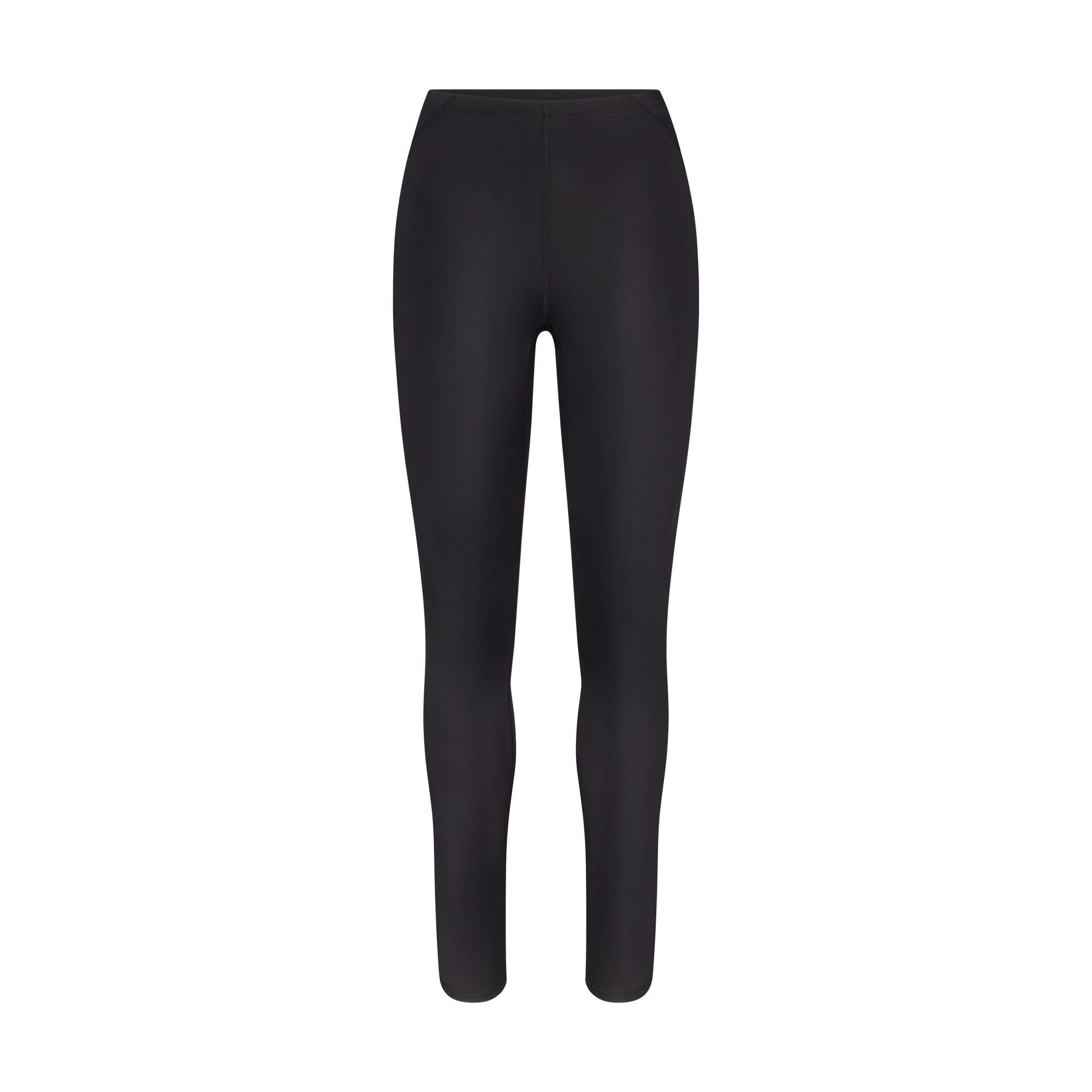 NikeSKIMS SHINE DRAWCORD 26" LEGGING | OBSIDIAN FLAT ON A WHITE BACKGROUND | FLT