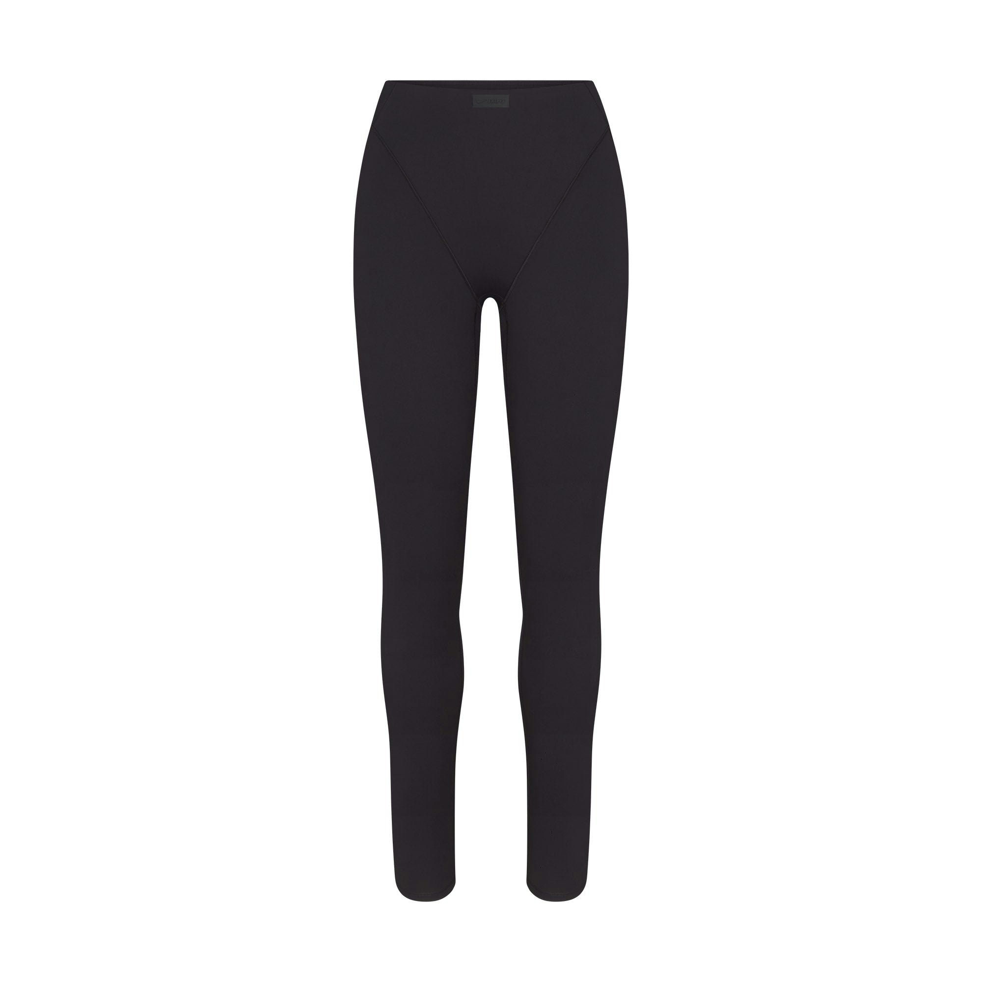 NikeSKIMS MATTE V-LINE 26" LEGGING | OBSIDIAN FLAT ON A WHITE BACKGROUND | FLT