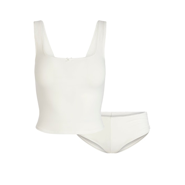 FITS EVERYBODY PICOT TANK AND HIPSTER SET | MARBLE FLAT ON A WHITE BACKGROUND | FLT