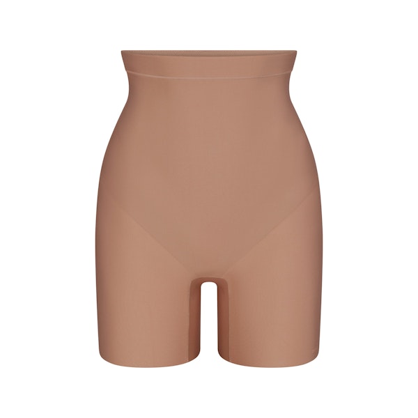 SKIMS BODY CORE SCULPT MID RISE SHORT | SIENNA FLAT ON A WHITE BACKGROUND | FLT | FLT